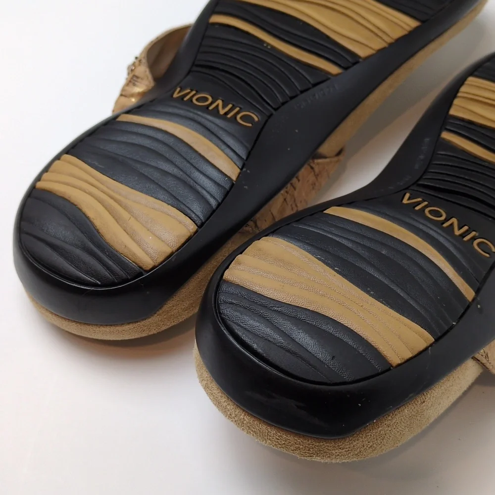 Vionic Floriana Tan Cork Embellished Suede Thong Flip Flop Sandals Women's 9
